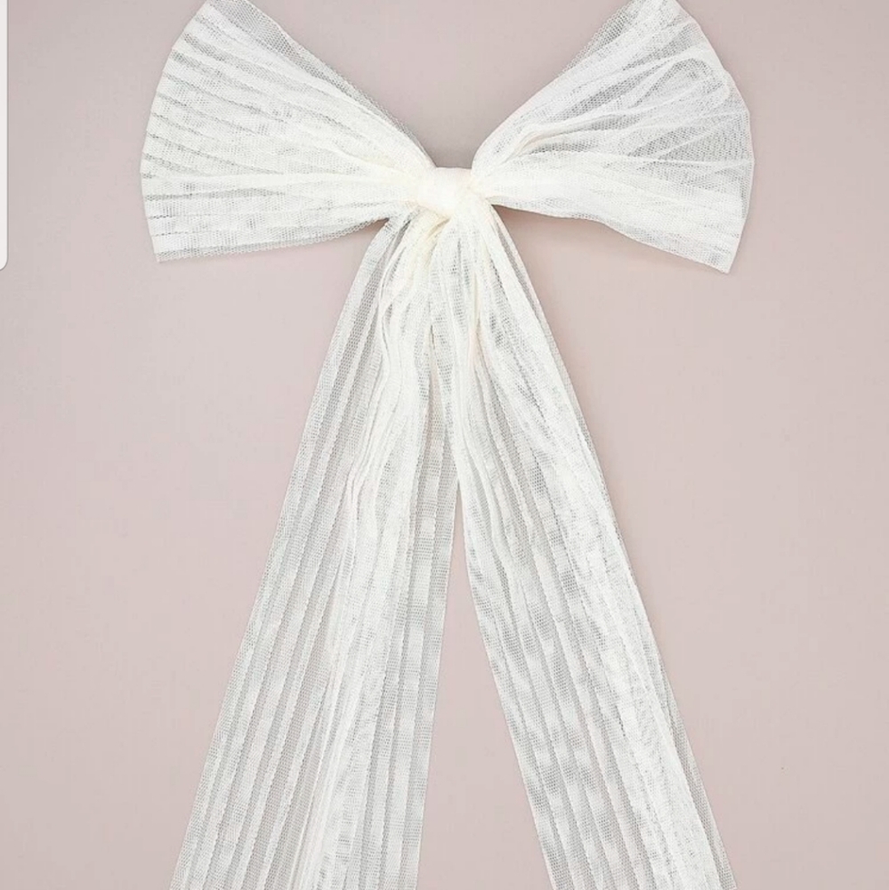 Large Floppy Hair Bow Clip - Picture 5 of 5